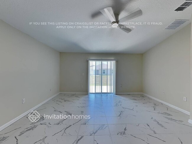 Photo - 4410 Holstein St