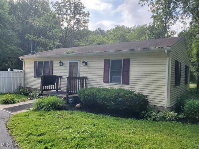 Photo - 6611 Lear Nagle Rd House
