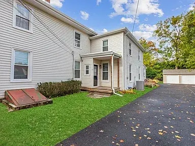 Building Photo - 36 Pascack Rd Unit 1