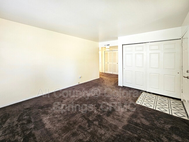 Photo - 1129 Cree Dr Unit C