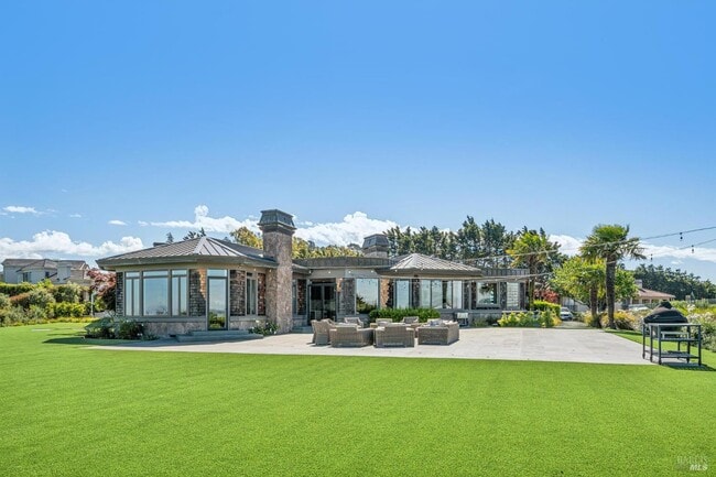 Building Photo - 138 Gilmartin Dr