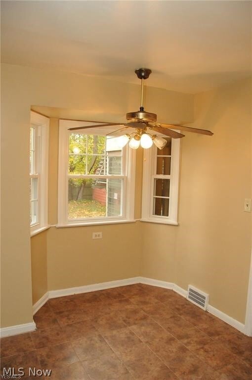 Photo - 1158 Castleton Rd