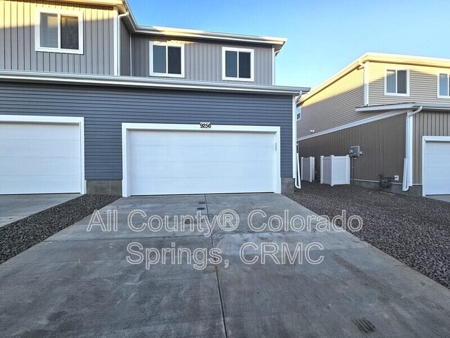 Photo - 9256 Lytle Grv