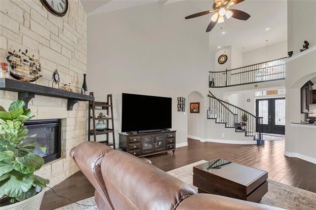 Photo - 531 Curtiss Dr