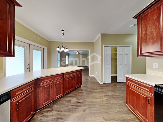 Photo - 2304 Water Lilly Way