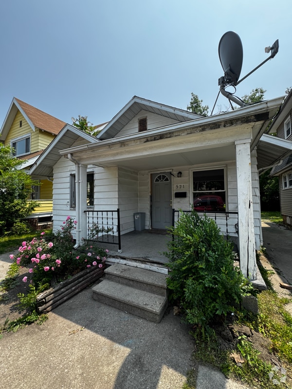 Building Photo - 521 S Detroit Ave Rental