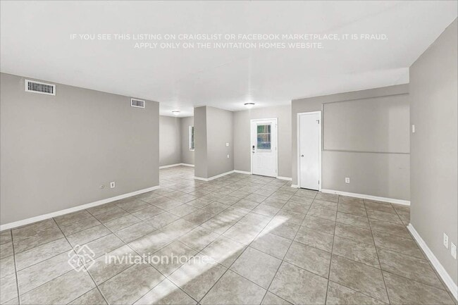 Photo - 12160 Croft Dr N