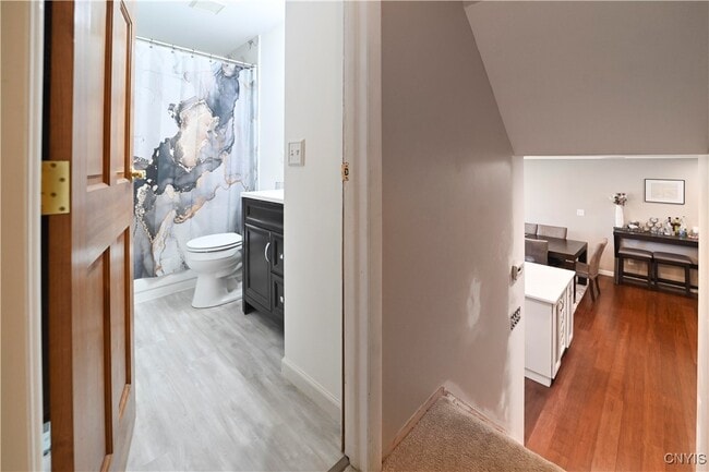 Photo - 8003 Bamm Hollow Rd