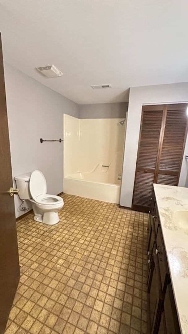 Photo - 245 Rolling Hills Rd