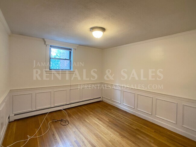 Photo - 16-18 Walk Hill St Unidad 3