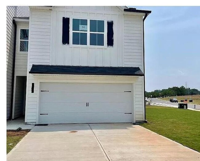 Building Photo - 8 Lumpkin Ln