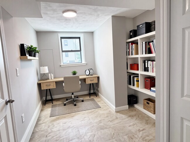 Photo - 50 Harvard Ave Unidad B1