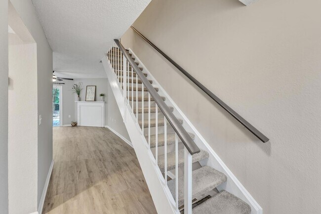 Photo - 2430 Condor Ct