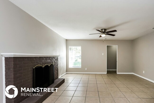 Photo - 2902 Forest Cir