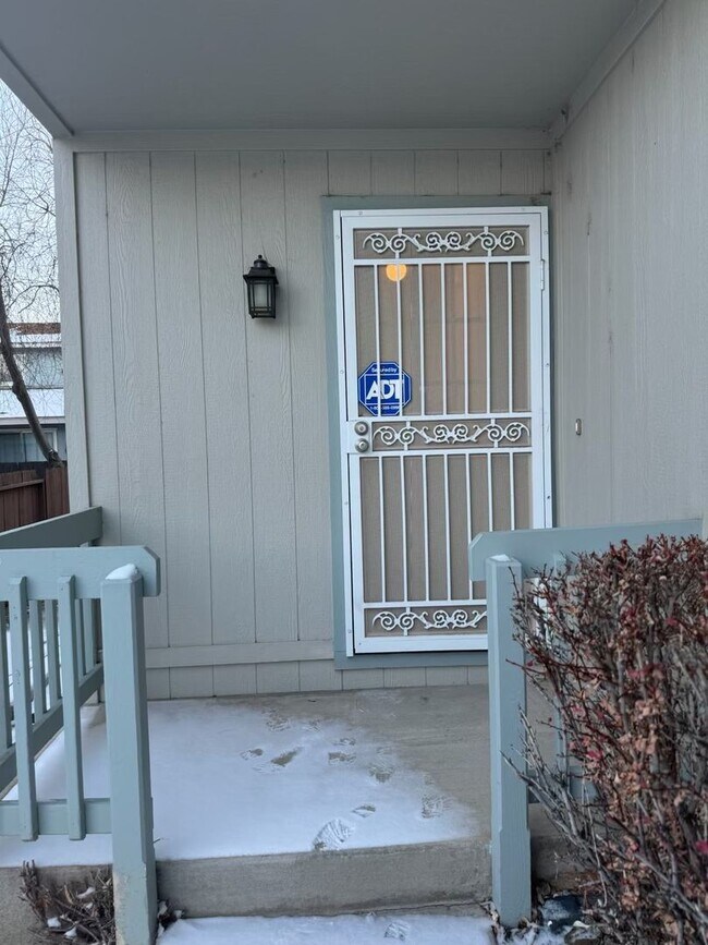 Photo - Townhouse in Carson for rent $2300 a month, 3 Bedroom, 2.5 baths, water/sewer paid by owner