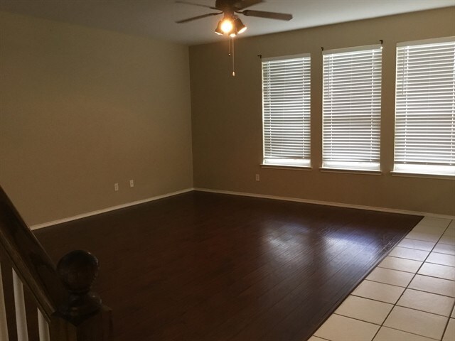 Photo - 1533 Caymus Ct