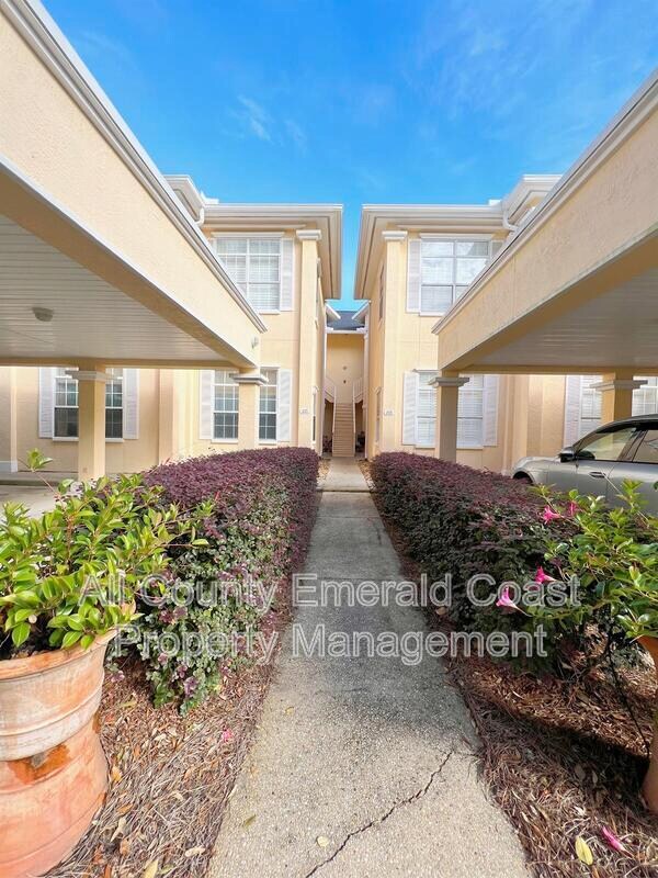Photo - 420 Oak Harbour Ln Unit 201