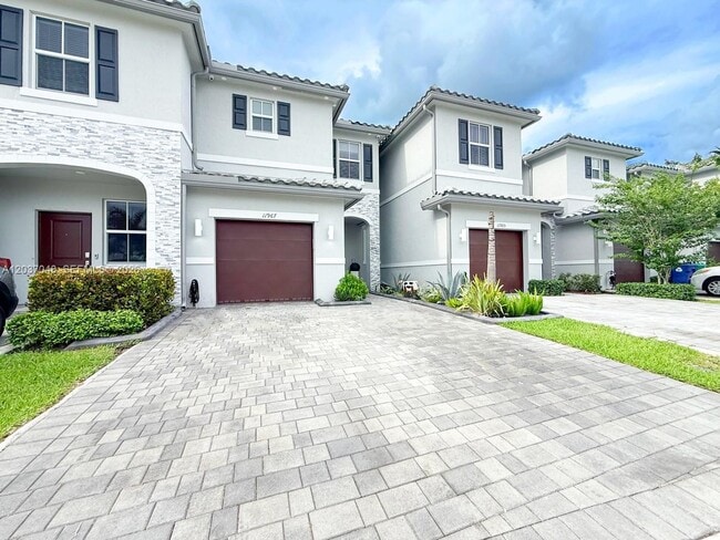 Photo - 11967 NW 46th St