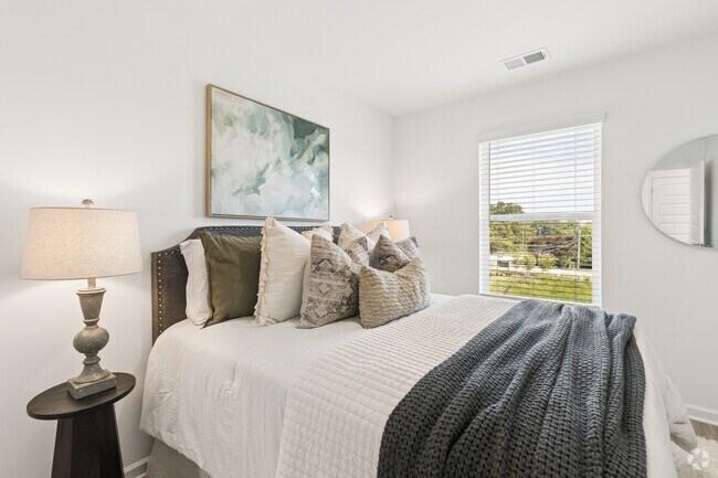 Eberly - 3BR, 2.5BA - 1,378SF - 2nd Bedroom