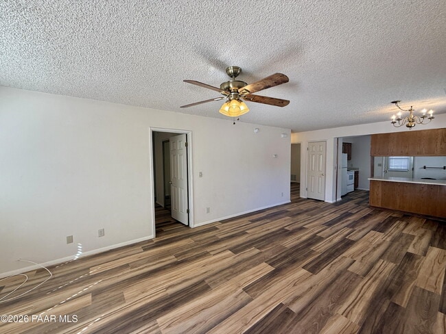 Photo - 350 Rim Rock Cir Unit 2