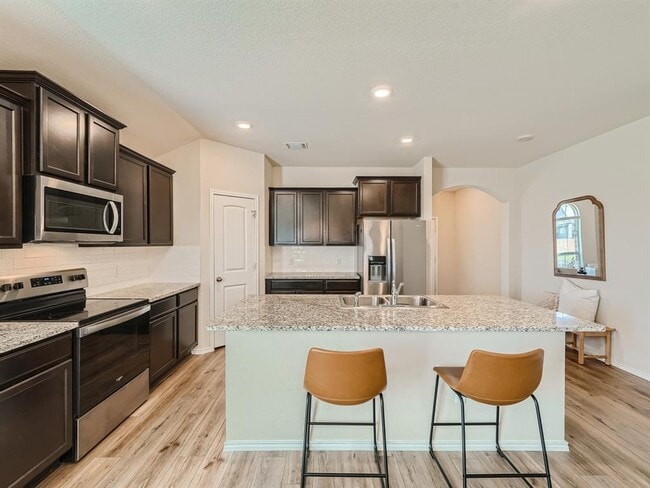 Photo - 201 Break Ave