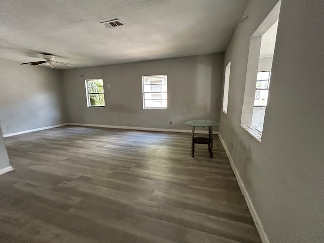 Photo - 1251 Grothe St