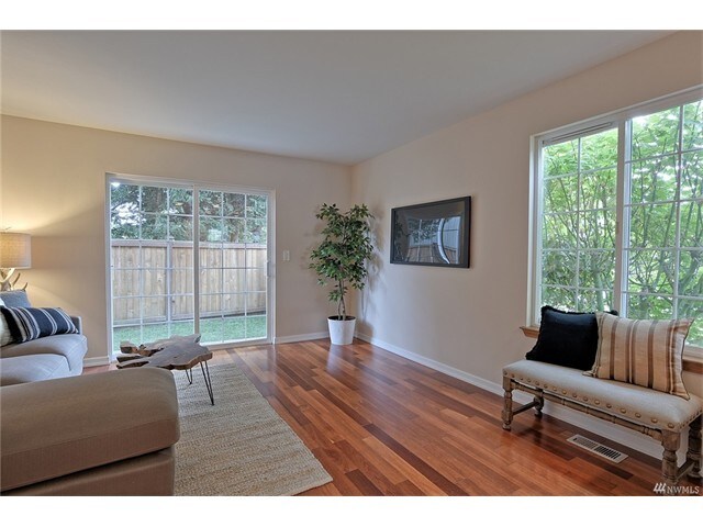 Photo - 12302 10th St NE