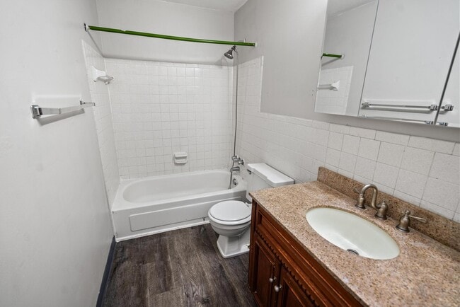 Photo - 1556 Meredith Dr