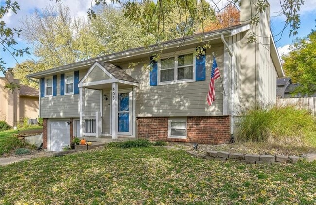 Photo - 403 SE Annette St