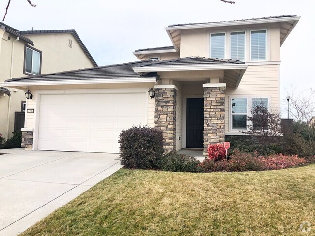 Building Photo - Beautifully Upgraded 4 Bedroom, 3 Bathroom... Rental