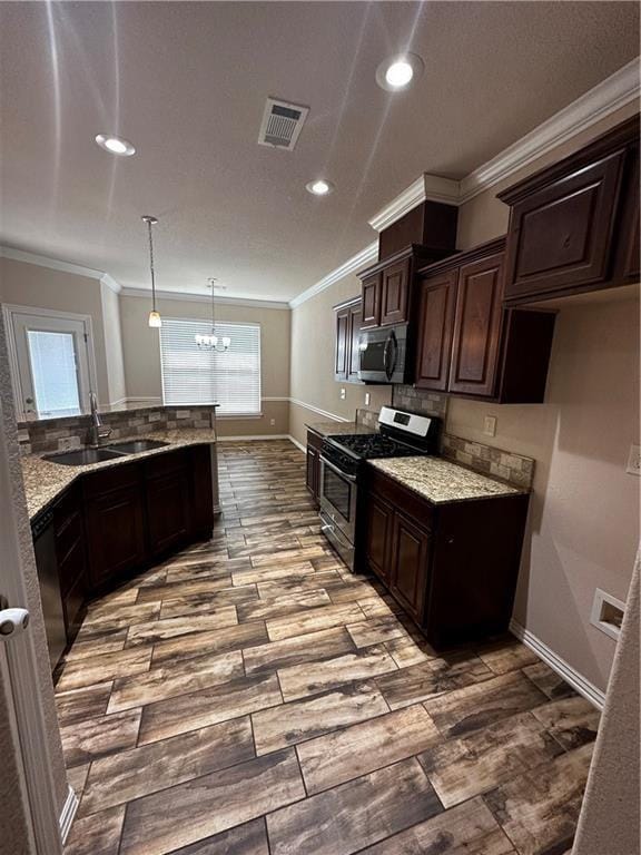 Photo - 2205 SW Worthington Ave