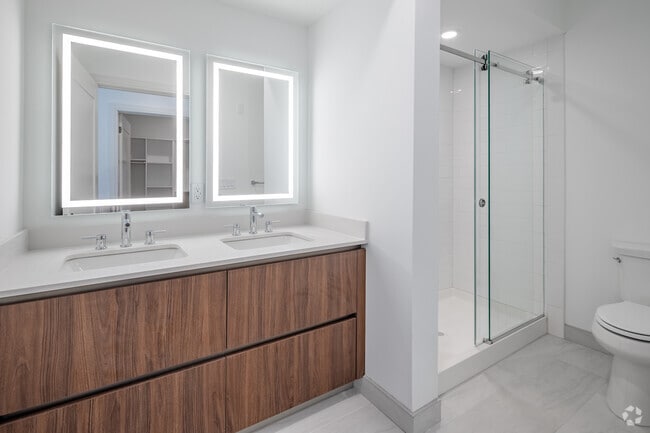 2 habitaciones, 2 baños - 141 m² - Baño principal - The 545