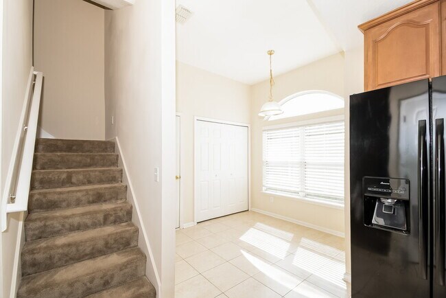 Photo - 2452 Willowbend Dr