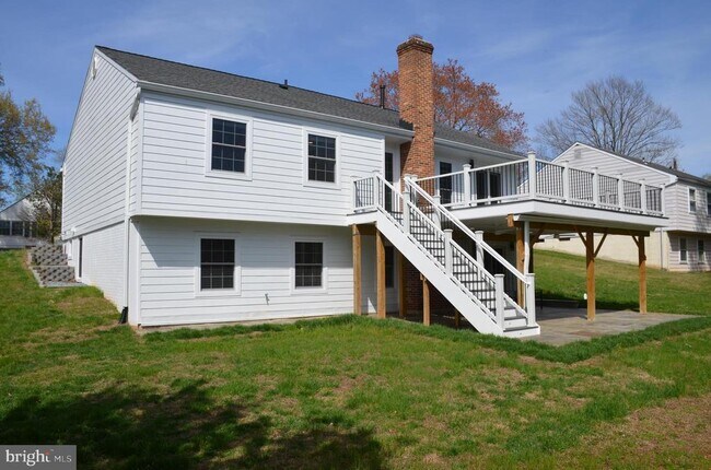 Photo - 9012 Paddock Ln