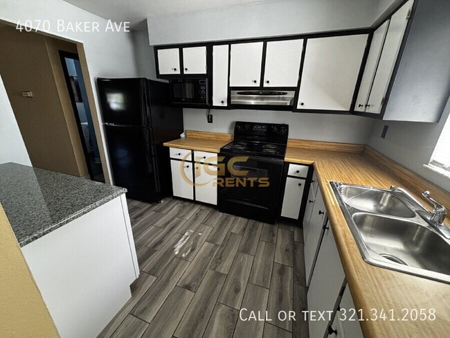 Photo - 4070 Baker Ave
