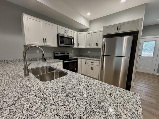 Photo - 1611 KY-1247