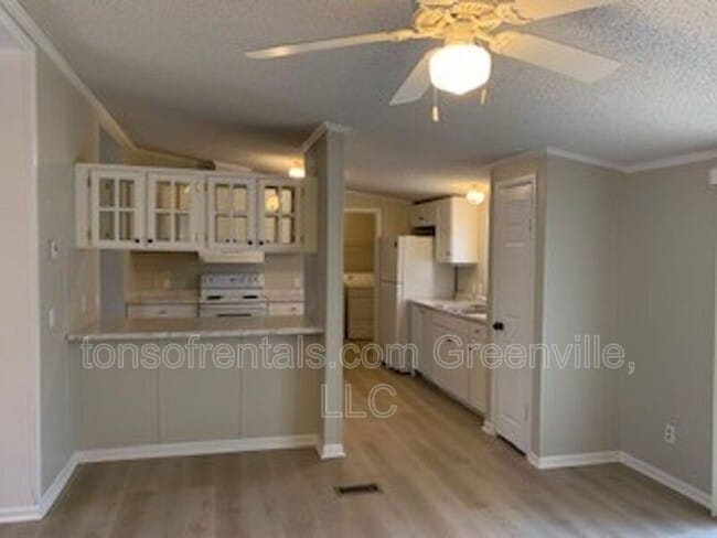 Photo - 236 Elizabeth Ln