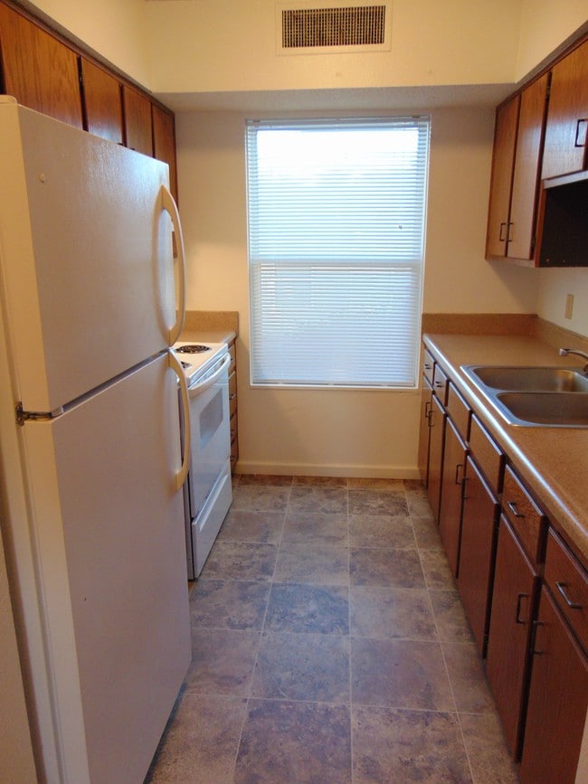 Photo - Capstone Townhomes
