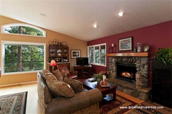 Photo - Incline Village: House - 4 Bedrooms, 3.5 B...