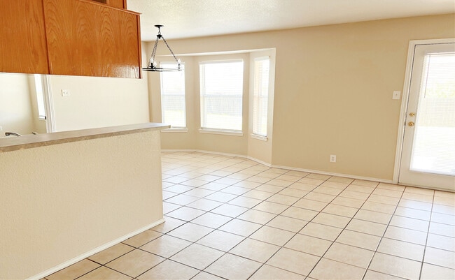 Photo - 4203 Lonesome Dove Dr