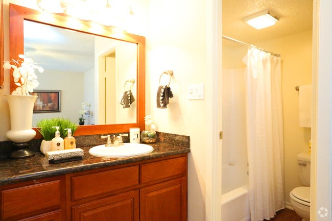 2BR,2BA_1,224 Sq Ft