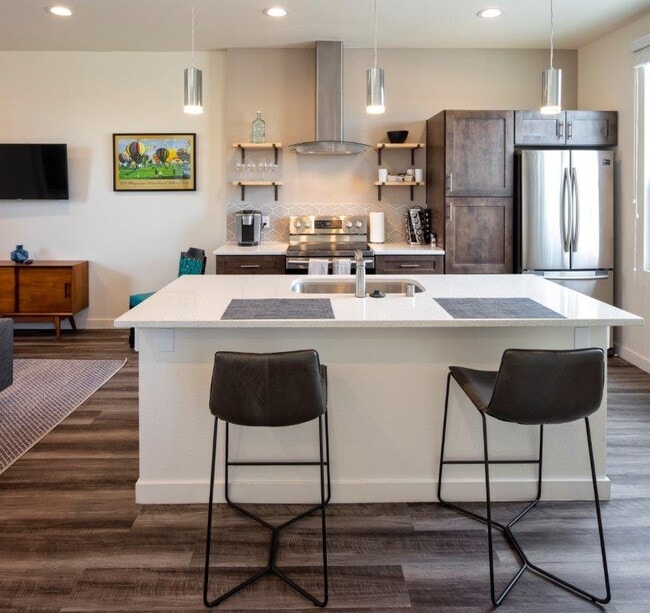De Anza Kitchen