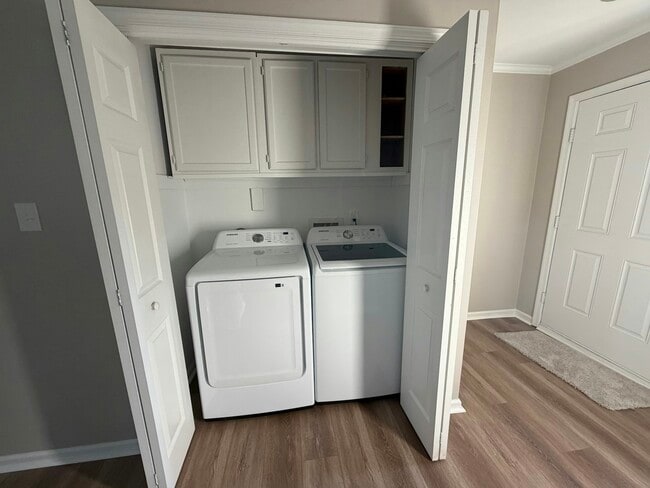 Photo - 1623 Mantane Arch