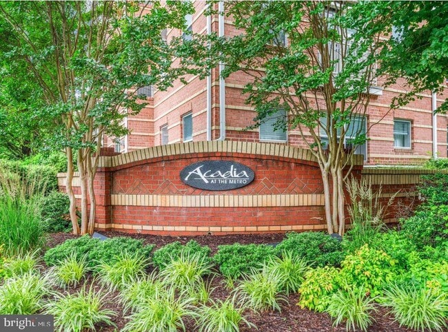 Building Photo - 9480 Virginia Center Blvd Unit 327