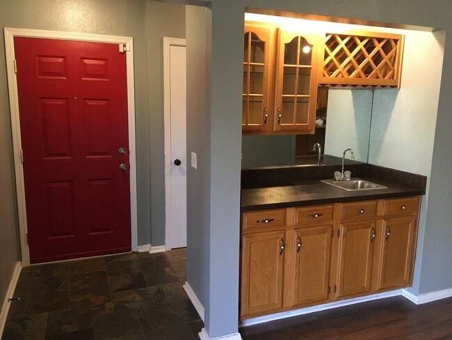 Entryway - 818 NW 137th St