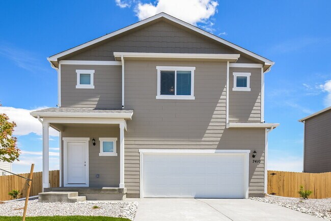 Building Photo - 7410 Crystal Ave