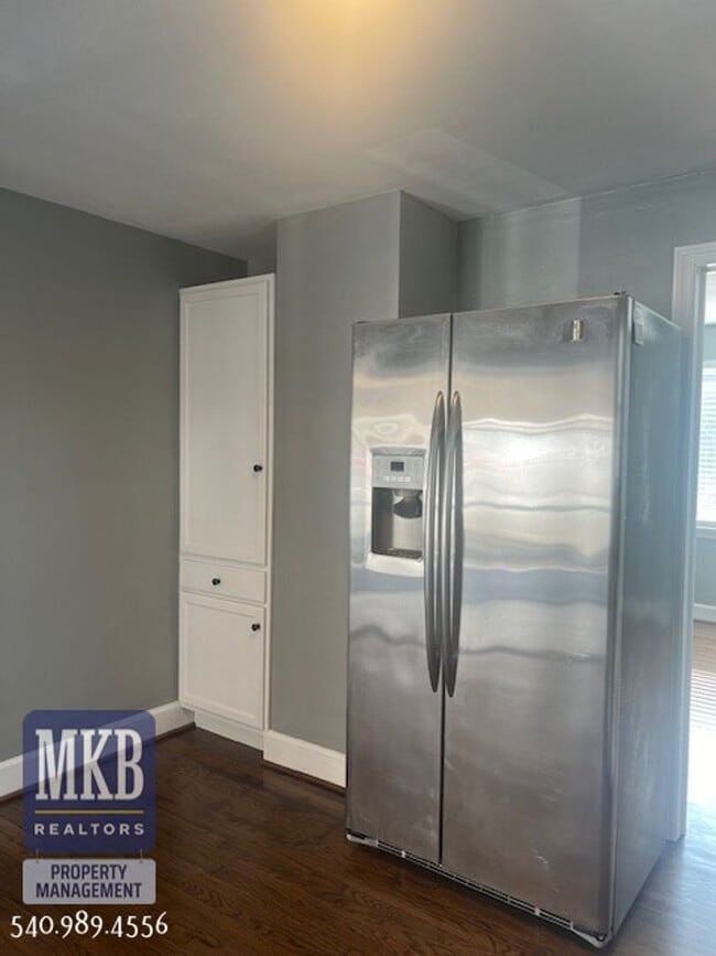 Photo - 6221 Shady Acres Dr