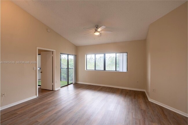 Photo - 2445 SW 18th Terrace Unit 123