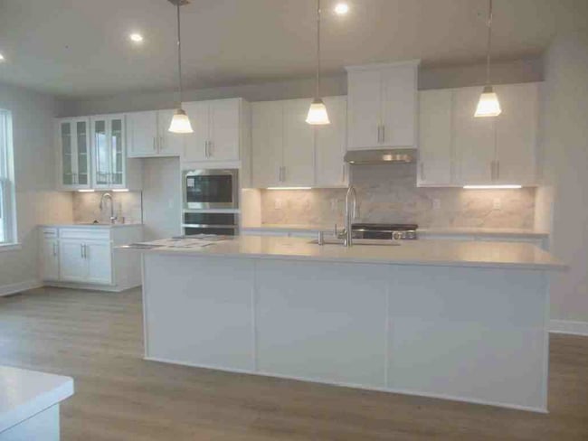 Photo - 170 S Durham Dr