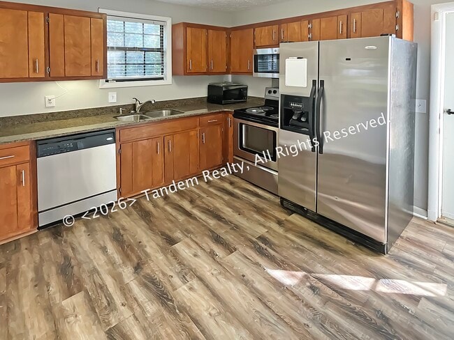 Photo - 2331 Kimberly Dr